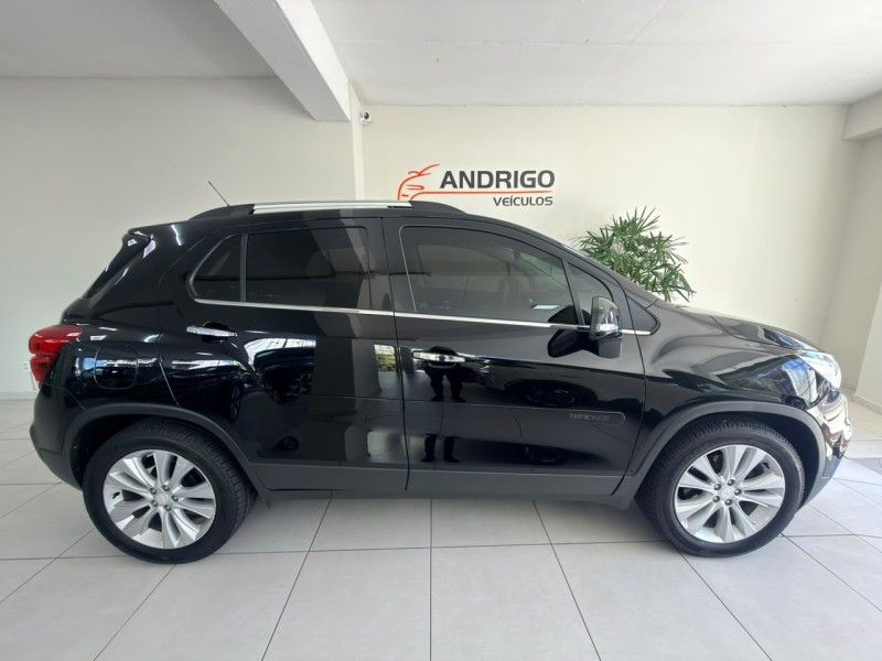 CHEVROLET TRACKER 1.4 16V PREMIER TURBO 2018/2018 ANDRIGO VEÍCULOS CAXIAS DO SUL / Carros no Vale