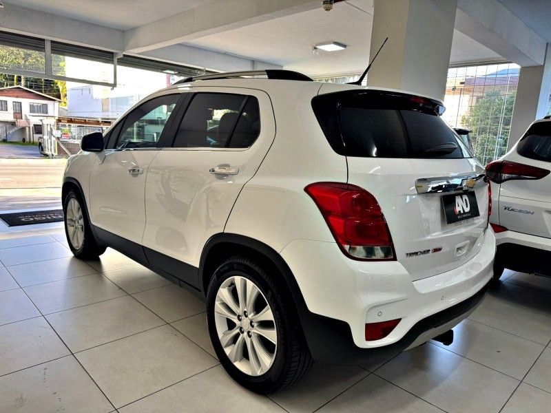 CHEVROLET TRACKER 1.4 16V TURBO PREMIER 2017/2018 ANDRIGO VEÍCULOS CAXIAS DO SUL / Carros no Vale