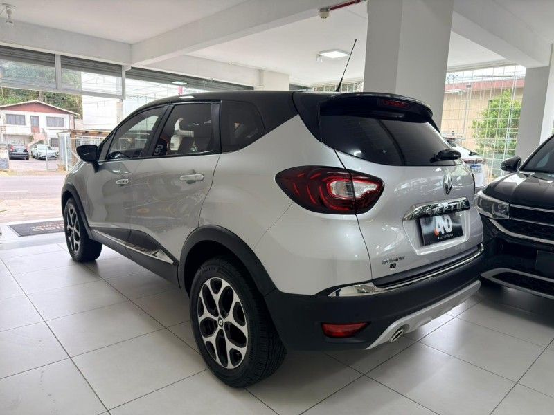 RENAULT CAPTUR 1.6 16V INTENSE 2019/2019 ANDRIGO VEÍCULOS CAXIAS DO SUL / Carros no Vale RENAULT CAPTUR 1.6 16V INTENSE 2019/2019 ANDRIGO VEÍCULOS CAXIAS DO SUL / Carros no Vale