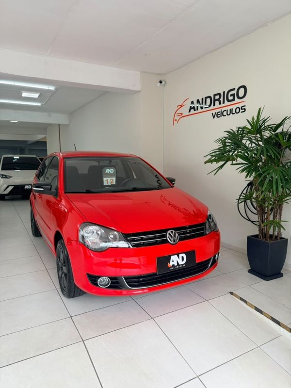 VOLKSWAGEN POLO 1.6 MI SPORTLINE 8V AUTOMATIZADO 2011/2012 ANDRIGO VEÍCULOS CAXIAS DO SUL / Carros no Vale
