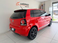 VOLKSWAGEN POLO 1.6 MI SPORTLINE 8V AUTOMATIZADO 2011/2012 ANDRIGO VEÍCULOS CAXIAS DO SUL / Carros no Vale