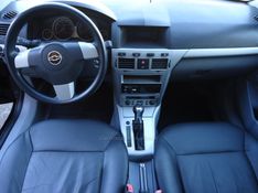 CHEVROLET VECTRA 2.0 MPFI ELEGANCE 8V 2006/2006 BOURSCHEID CARROS E MOTOS SANTA CLARA DO SUL / Carros no Vale
