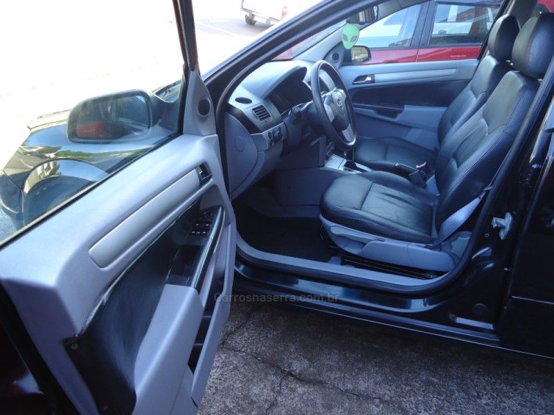 CHEVROLET VECTRA 2.0 MPFI ELEGANCE 8V 2006/2006 BOURSCHEID CARROS E MOTOS SANTA CLARA DO SUL / Carros no Vale CHEVROLET VECTRA 2.0 MPFI ELEGANCE 8V 2006/2006 BOURSCHEID CARROS E MOTOS SANTA CLARA DO SUL / Carros no Vale