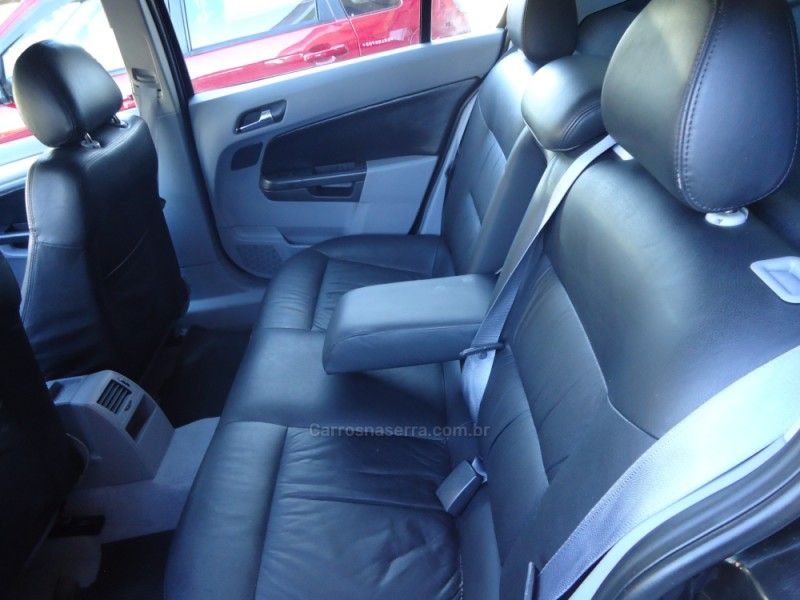 CHEVROLET VECTRA 2.0 MPFI ELEGANCE 8V 2006/2006 BOURSCHEID CARROS E MOTOS SANTA CLARA DO SUL / Carros no Vale CHEVROLET VECTRA 2.0 MPFI ELEGANCE 8V 2006/2006 BOURSCHEID CARROS E MOTOS SANTA CLARA DO SUL / Carros no Vale
