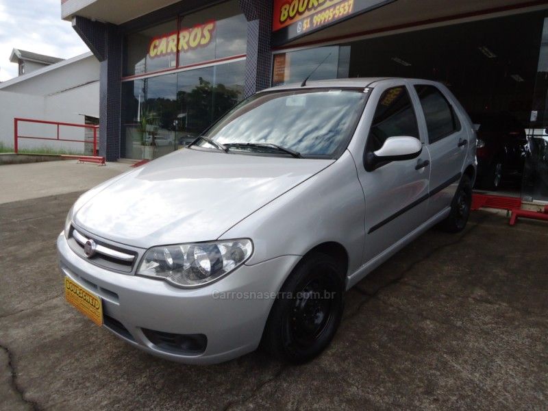 FIAT PALIO 1.0 MPI FIRE CELEBRATION ECONOMY 8V 2013/2013 BOURSCHEID CARROS E MOTOS SANTA CLARA DO SUL / Carros no Vale