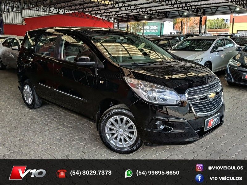 CHEVROLET SPIN 1.8 LT 8V 2012/2013 V10 VEÍCULOS CAXIAS DO SUL / Carros no Vale CHEVROLET SPIN 1.8 LT 8V 2012/2013 V10 VEÍCULOS CAXIAS DO SUL / Carros no Vale