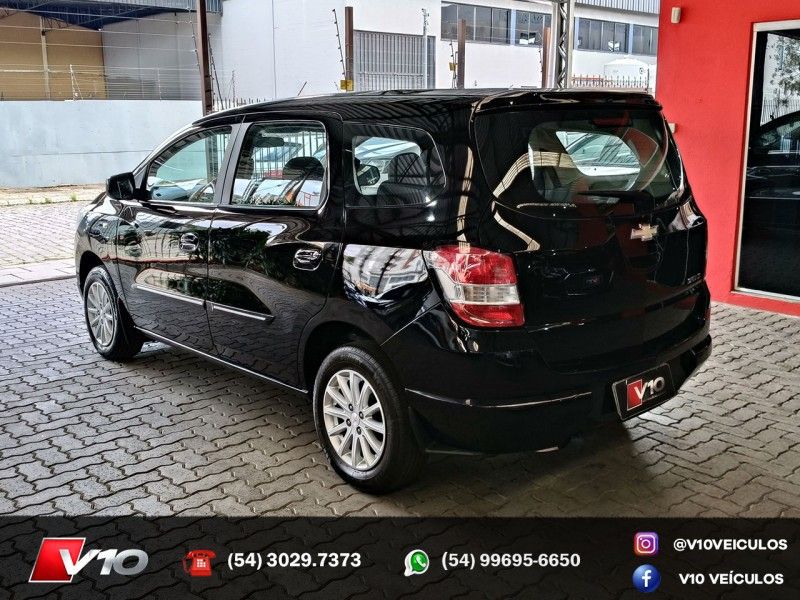 CHEVROLET SPIN 1.8 LT 8V 2012/2013 V10 VEÍCULOS CAXIAS DO SUL / Carros no Vale CHEVROLET SPIN 1.8 LT 8V 2012/2013 V10 VEÍCULOS CAXIAS DO SUL / Carros no Vale
