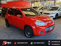 FIAT UNO 1.4 EVO ECONOMY 8V 2012/2013 V10 VEÍCULOS CAXIAS DO SUL / Carros no Vale