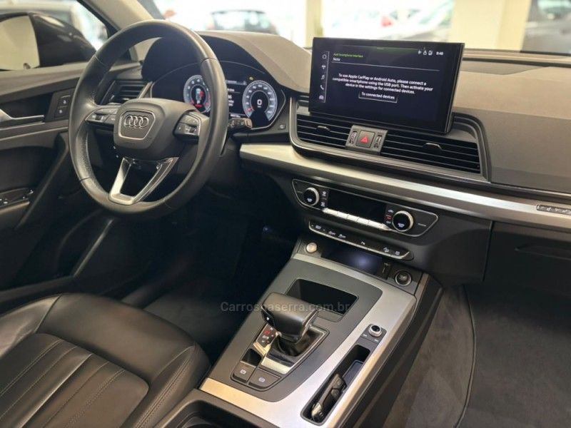 AUDI Q5 2.0 TFSI PRESTIGE QUATTRO 2022/2022 LUIGGI AUTOMÓVEIS CARLOS BARBOSA / Carros no Vale