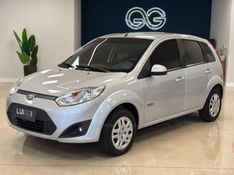 FORD FIESTA 1.6 MPI CLASS HATCH 8V 2012/2012 LUIGGI AUTOMÓVEIS CARLOS BARBOSA / Carros no Vale
