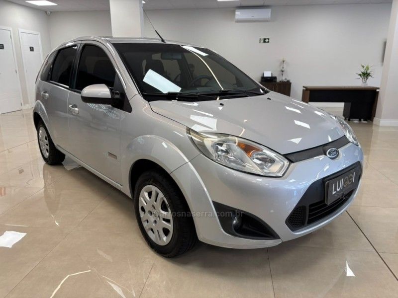 FORD FIESTA 1.6 MPI CLASS HATCH 8V 2012/2012 LUIGGI AUTOMÓVEIS CARLOS BARBOSA / Carros no Vale FORD FIESTA 1.6 MPI CLASS HATCH 8V 2012/2012 LUIGGI AUTOMÓVEIS CARLOS BARBOSA / Carros no Vale