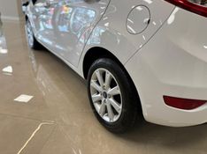 FORD FIESTA 1.6 SE HATCH 16V 2012/2012 LUIGGI AUTOMÓVEIS CARLOS BARBOSA / Carros no Vale