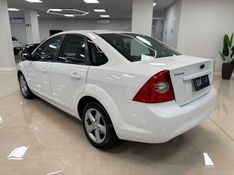 FORD FOCUS 1.6 S SEDAN 16V 2010/2011 LUIGGI AUTOMÓVEIS CARLOS BARBOSA / Carros no Vale