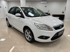FORD FOCUS 1.6 S SEDAN 16V 2010/2011 LUIGGI AUTOMÓVEIS CARLOS BARBOSA / Carros no Vale