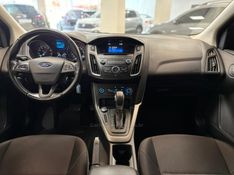 FORD FOCUS 2.0 SE FASTBACK 16V 2018/2018 LUIGGI AUTOMÓVEIS CARLOS BARBOSA / Carros no Vale
