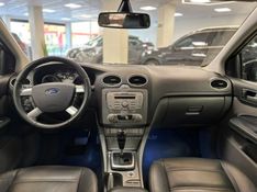 FORD FOCUS 2.0 TITANIUM HATCH 16V 2013/2013 LUIGGI AUTOMÓVEIS CARLOS BARBOSA / Carros no Vale