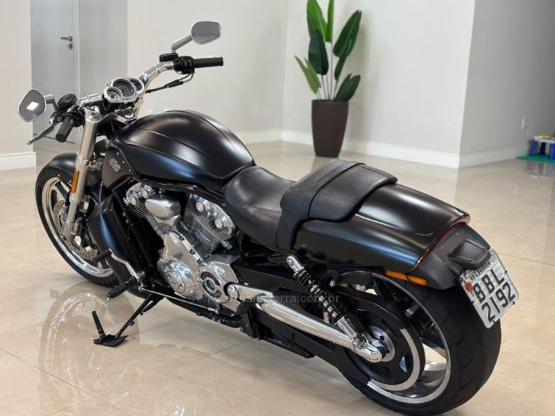 HARLEY-DAVIDSON V-ROD 2016/2016 LUIGGI AUTOMÓVEIS CARLOS BARBOSA / Carros no Vale HARLEY-DAVIDSON V-ROD 2016/2016 LUIGGI AUTOMÓVEIS CARLOS BARBOSA / Carros no Vale