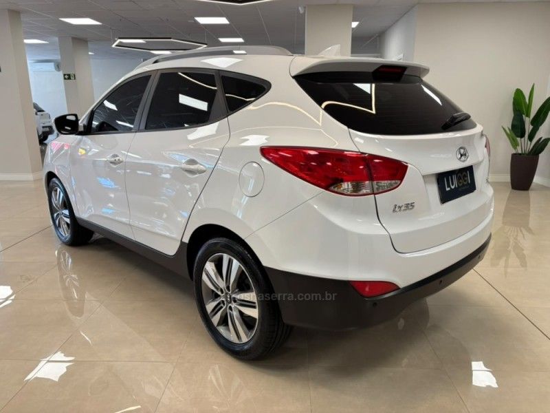 HYUNDAI IX35 2.0 MPFI GLS 16V 2016/2017 LUIGGI AUTOMÓVEIS CARLOS BARBOSA / Carros no Vale HYUNDAI IX35 2.0 MPFI GLS 16V 2016/2017 LUIGGI AUTOMÓVEIS CARLOS BARBOSA / Carros no Vale