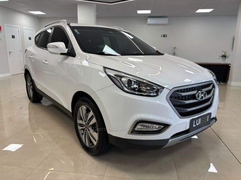 HYUNDAI IX35 2.0 MPFI GLS 16V 2016/2017 LUIGGI AUTOMÓVEIS CARLOS BARBOSA / Carros no Vale HYUNDAI IX35 2.0 MPFI GLS 16V 2016/2017 LUIGGI AUTOMÓVEIS CARLOS BARBOSA / Carros no Vale