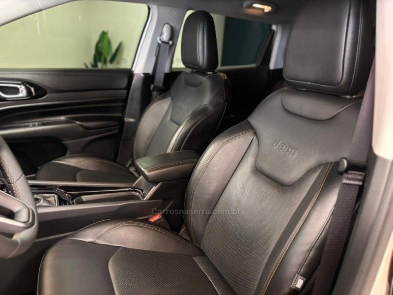 JEEP COMPASS 1.3 LIMITED T270 16V TURBO 2021/2022 LUIGGI AUTOMÓVEIS CARLOS BARBOSA / Carros no Vale