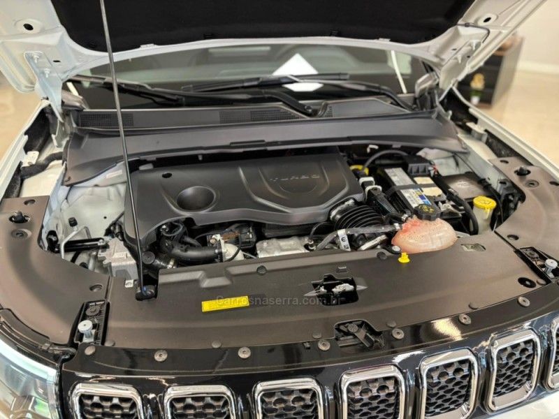 JEEP COMPASS 1.3 LIMITED T270 16V TURBO 2021/2022 LUIGGI AUTOMÓVEIS CARLOS BARBOSA / Carros no Vale