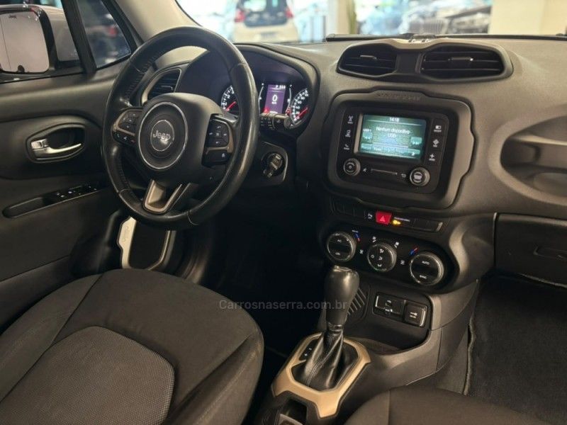 JEEP RENEGADE 1.8 16V LONGITUDE 2016/2016 LUIGGI AUTOMÓVEIS CARLOS BARBOSA / Carros no Vale
