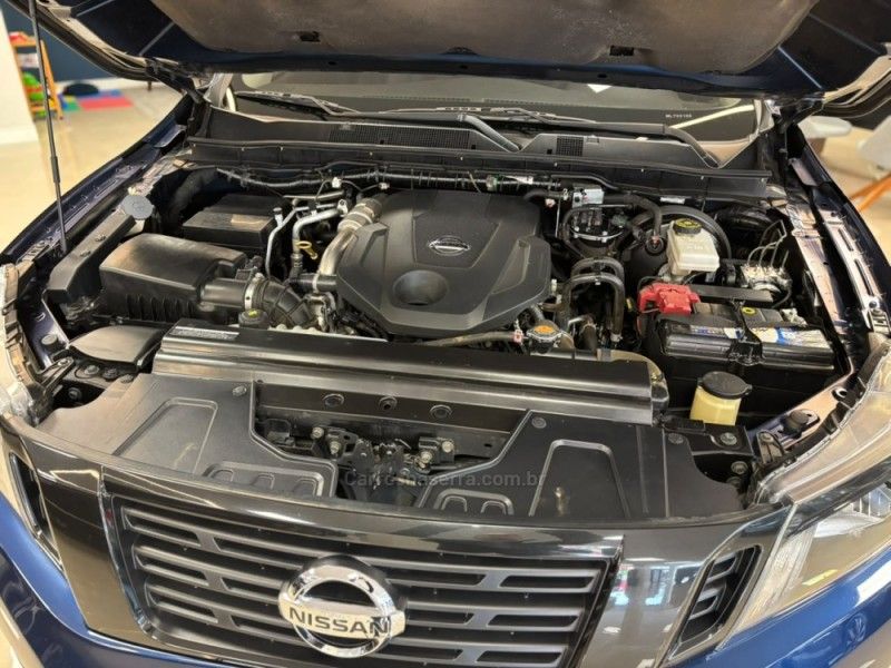 NISSAN FRONTIER 2.3 ATTACK 4X4 CD BI-TURBO 2021/2021 LUIGGI AUTOMÓVEIS CARLOS BARBOSA / Carros no Vale