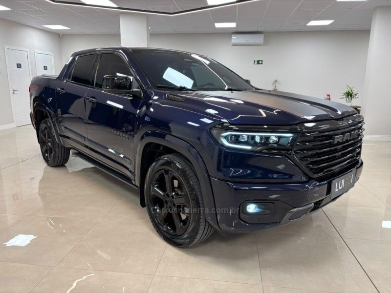 RAM RAMPAGE 2.0 HURRICANE R/T 4 4X4 TURBO 2025/2025 LUIGGI AUTOMÓVEIS CARLOS BARBOSA / Carros no Vale