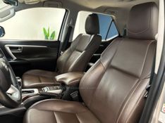 TOYOTA HILUX SW4 2.8 SRX 4X4 16V TURBO INTERCOOLER 2018/2018 LUIGGI AUTOMÓVEIS CARLOS BARBOSA / Carros no Vale