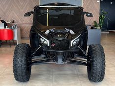 CAN-AM MAVERICK XRS X3 XRS TURBO RR SMART SHOX 2018/2018 AUTOGRIF MOTORS CAMPO BOM / Carros no Vale