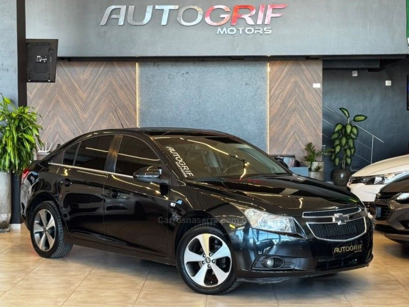 CHEVROLET CRUZE 1.8 LT 16V 2012/2012 AUTOGRIF MOTORS CAMPO BOM / Carros no Vale CHEVROLET CRUZE 1.8 LT 16V 2012/2012 AUTOGRIF MOTORS CAMPO BOM / Carros no Vale
