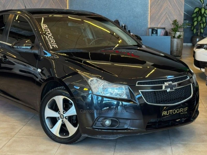CHEVROLET CRUZE 1.8 LT 16V 2012/2012 AUTOGRIF MOTORS CAMPO BOM / Carros no Vale CHEVROLET CRUZE 1.8 LT 16V 2012/2012 AUTOGRIF MOTORS CAMPO BOM / Carros no Vale