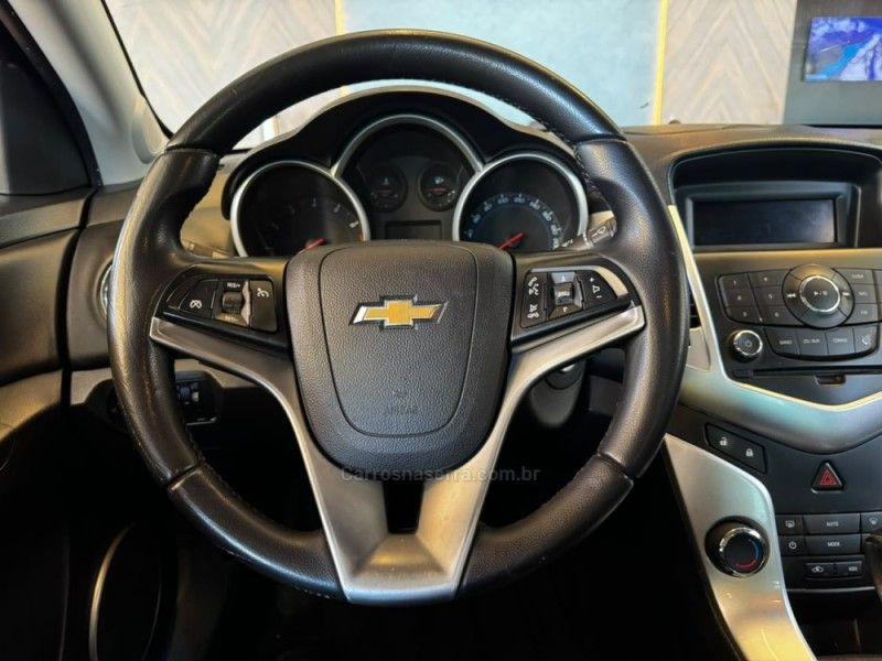 CHEVROLET CRUZE 1.8 LT 16V 2012/2012 AUTOGRIF MOTORS CAMPO BOM / Carros no Vale CHEVROLET CRUZE 1.8 LT 16V 2012/2012 AUTOGRIF MOTORS CAMPO BOM / Carros no Vale
