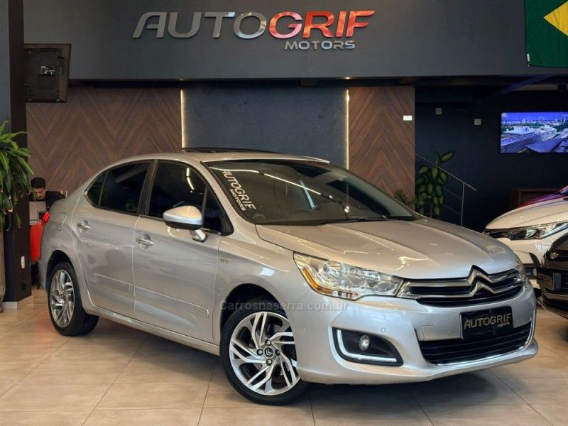 CITROËN C4 LOUNGE 1.6 EXCLUSIVE 16V TURBO 2015/2015 AUTOGRIF MOTORS CAMPO BOM / Carros no Vale CITROËN C4 LOUNGE 1.6 EXCLUSIVE 16V TURBO 2015/2015 AUTOGRIF MOTORS CAMPO BOM / Carros no Vale