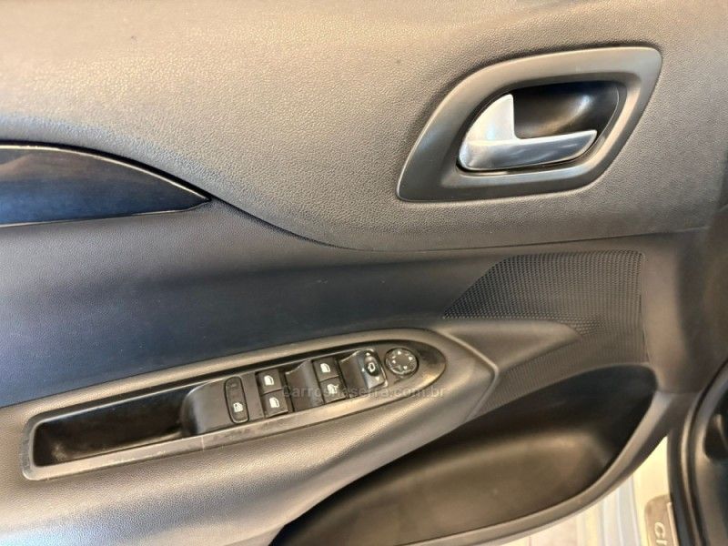 CITROËN C4 LOUNGE 1.6 EXCLUSIVE 16V TURBO 2015/2015 AUTOGRIF MOTORS CAMPO BOM / Carros no Vale CITROËN C4 LOUNGE 1.6 EXCLUSIVE 16V TURBO 2015/2015 AUTOGRIF MOTORS CAMPO BOM / Carros no Vale
