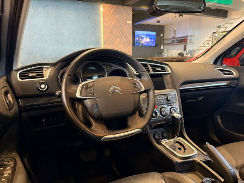 CITROËN C4 LOUNGE 1.6 EXCLUSIVE 16V TURBO 2015/2015 AUTOGRIF MOTORS CAMPO BOM / Carros no Vale CITROËN C4 LOUNGE 1.6 EXCLUSIVE 16V TURBO 2015/2015 AUTOGRIF MOTORS CAMPO BOM / Carros no Vale