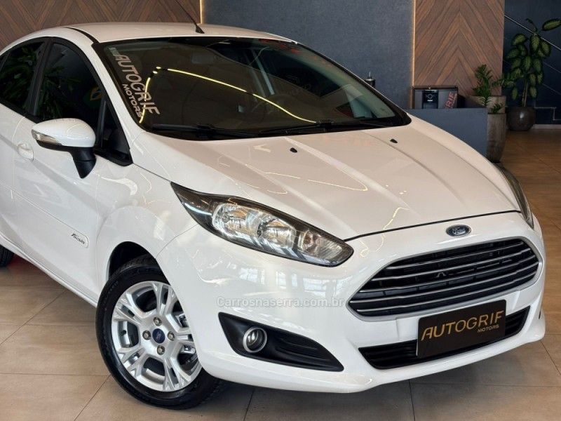 FORD FIESTA 1.6 SEL HATCH 16V 2017/2017 AUTOGRIF MOTORS CAMPO BOM / Carros no Vale FORD FIESTA 1.6 SEL HATCH 16V 2017/2017 AUTOGRIF MOTORS CAMPO BOM / Carros no Vale