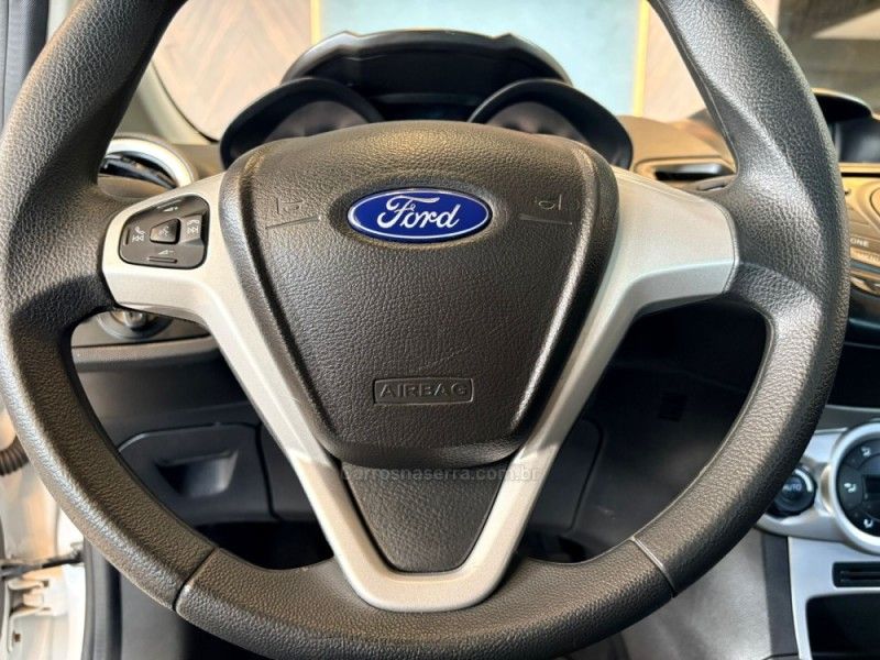 FORD FIESTA 1.6 SEL HATCH 16V 2017/2017 AUTOGRIF MOTORS CAMPO BOM / Carros no Vale FORD FIESTA 1.6 SEL HATCH 16V 2017/2017 AUTOGRIF MOTORS CAMPO BOM / Carros no Vale