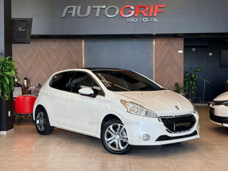 PEUGEOT 208 1.6 GRIFFE 16V 2015/2015 AUTOGRIF MOTORS CAMPO BOM / Carros no Vale