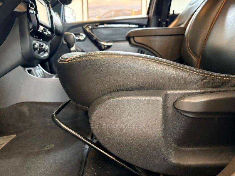 RENAULT DUSTER 1.6 DYNAMIQUE 4X2 16V 2018/2018 AUTOGRIF MOTORS CAMPO BOM / Carros no Vale RENAULT DUSTER 1.6 DYNAMIQUE 4X2 16V 2018/2018 AUTOGRIF MOTORS CAMPO BOM / Carros no Vale