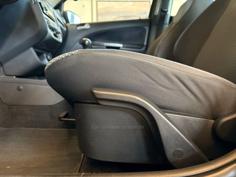 VOLKSWAGEN GOL 1.0 MI 8V G.IV 2013/2013 AUTOGRIF MOTORS CAMPO BOM / Carros no Vale VOLKSWAGEN GOL 1.0 MI 8V G.IV 2013/2013 AUTOGRIF MOTORS CAMPO BOM / Carros no Vale