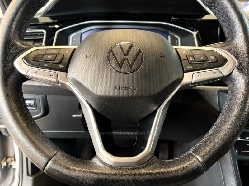 VOLKSWAGEN NIVUS 1.0 TSI HIGHLINE 2022/2022 AUTOGRIF MOTORS CAMPO BOM / Carros no Vale VOLKSWAGEN NIVUS 1.0 TSI HIGHLINE 2022/2022 AUTOGRIF MOTORS CAMPO BOM / Carros no Vale