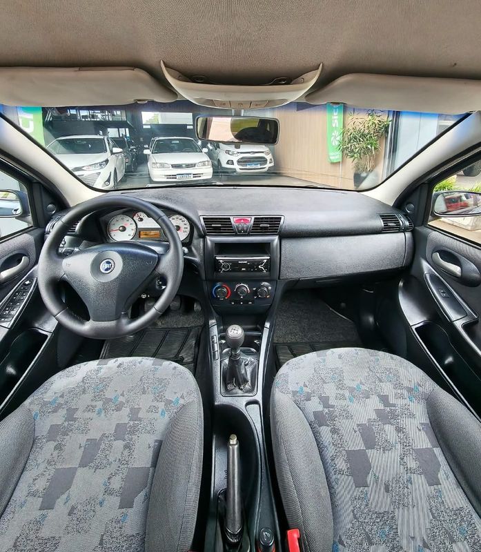 Fiat Stilo 1.8/ Connect 8V 103cv 2002/2003 RENNER AUTOMÓVEIS LAJEADO / Carros no Vale Fiat Stilo 1.8/ Connect 8V 103cv 2002/2003 RENNER AUTOMÓVEIS LAJEADO / Carros no Vale