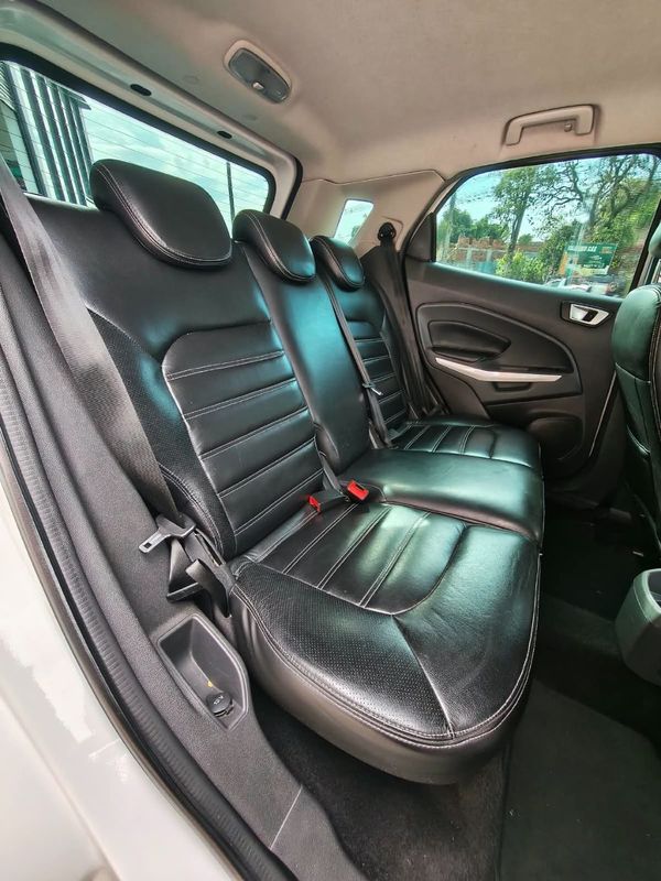 Ford EcoSport FREESTYLE 1.6 16V 2013/2014 RENNER AUTOMÓVEIS LAJEADO / Carros no Vale