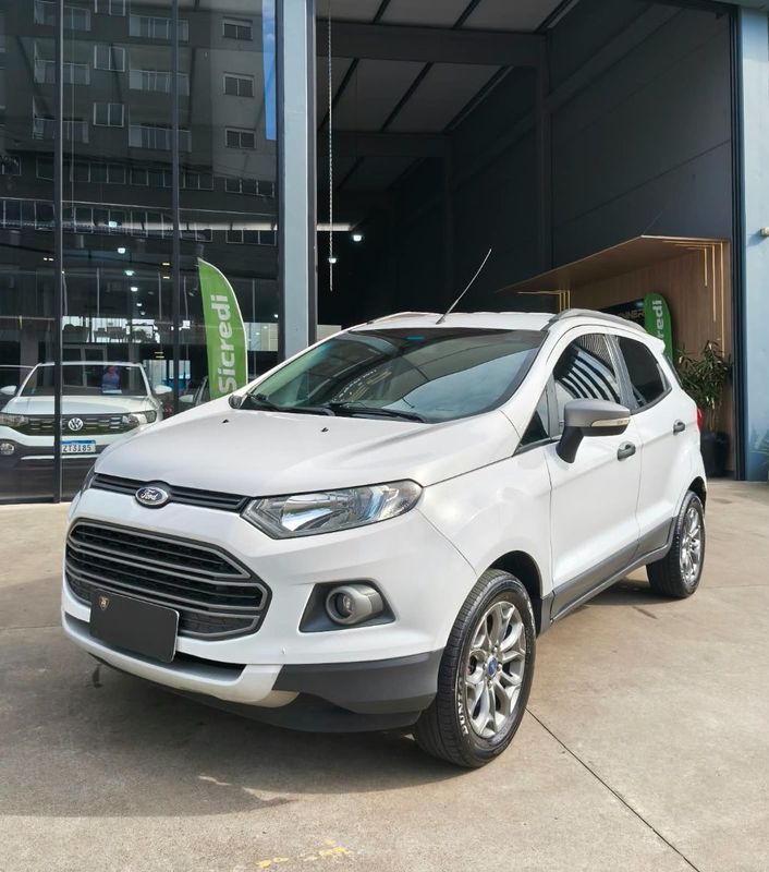Ford EcoSport FREESTYLE 1.6 16V 2013/2014 RENNER AUTOMÓVEIS LAJEADO / Carros no Vale