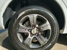 CHEVROLET CAPTIVA SPORT FWD 2.4 16V 171/185cv 2013/2014 RENNER AUTOMÓVEIS LAJEADO / Carros no Vale