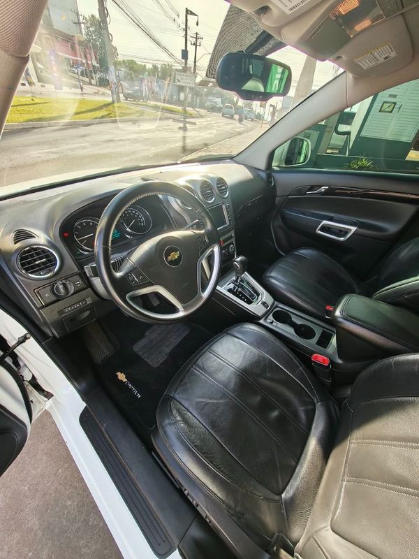 CHEVROLET CAPTIVA SPORT FWD 2.4 16V 171/185cv 2013/2014 RENNER AUTOMÓVEIS LAJEADO / Carros no Vale CHEVROLET CAPTIVA SPORT FWD 2.4 16V 171/185cv 2013/2014 RENNER AUTOMÓVEIS LAJEADO / Carros no Vale