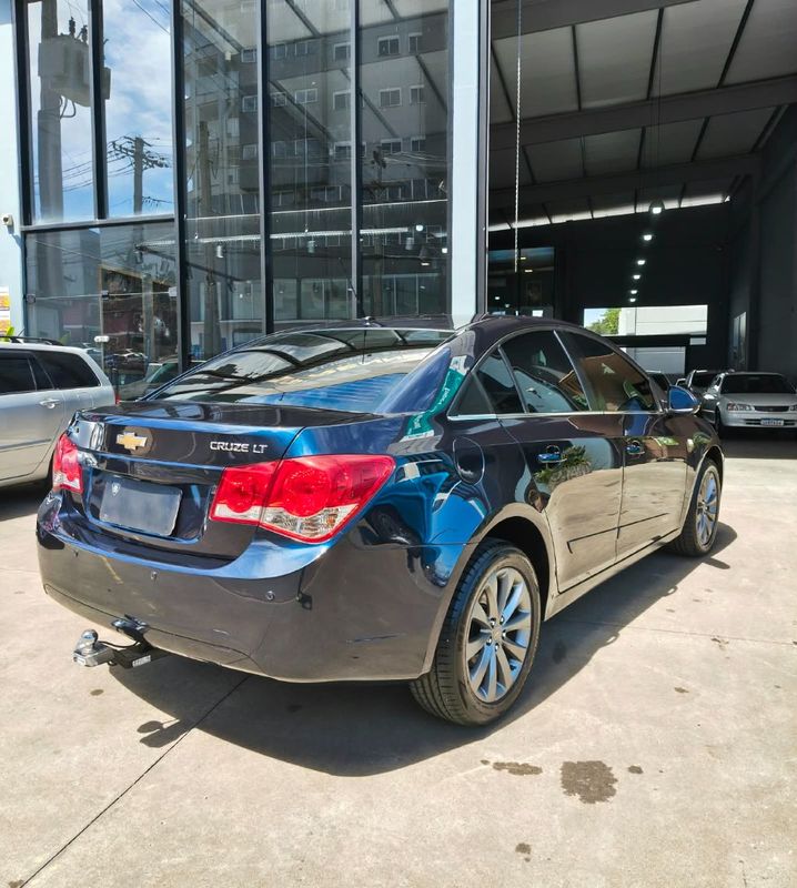 CHEVROLET CRUZE LT 1.8 16V FlexPower 2015/2015 RENNER AUTOMÓVEIS LAJEADO / Carros no Vale