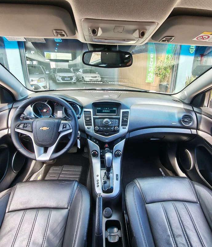 CHEVROLET CRUZE LT 1.8 16V FlexPower 2015/2015 RENNER AUTOMÓVEIS LAJEADO / Carros no Vale