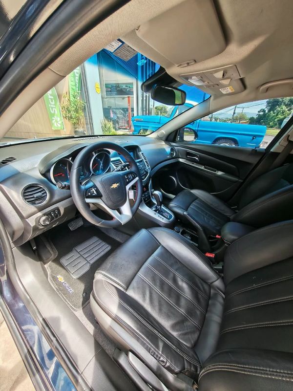 CHEVROLET CRUZE LT 1.8 16V FlexPower 2015/2015 RENNER AUTOMÓVEIS LAJEADO / Carros no Vale